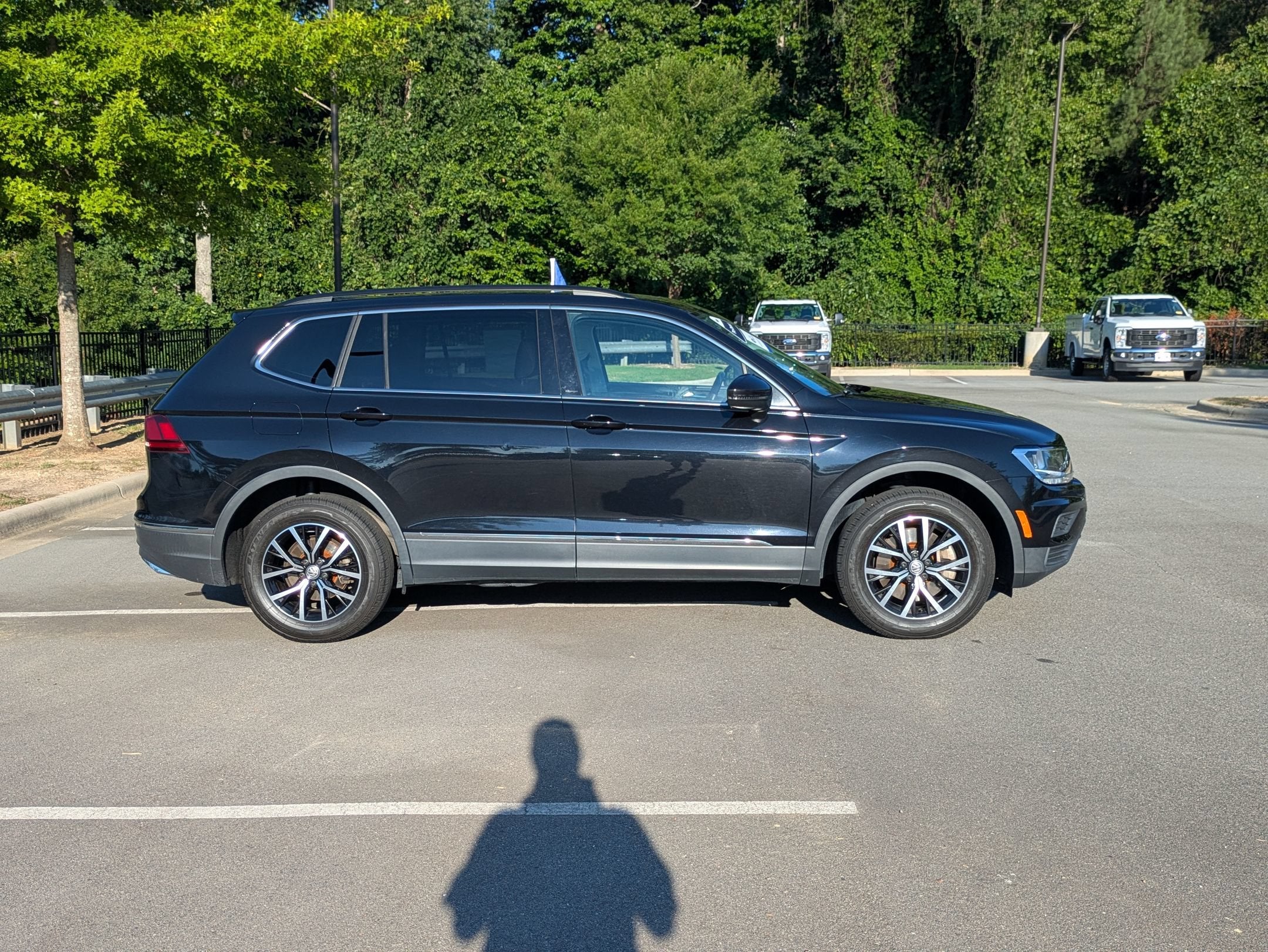 2021 Volkswagen Tiguan SE R-Line Black