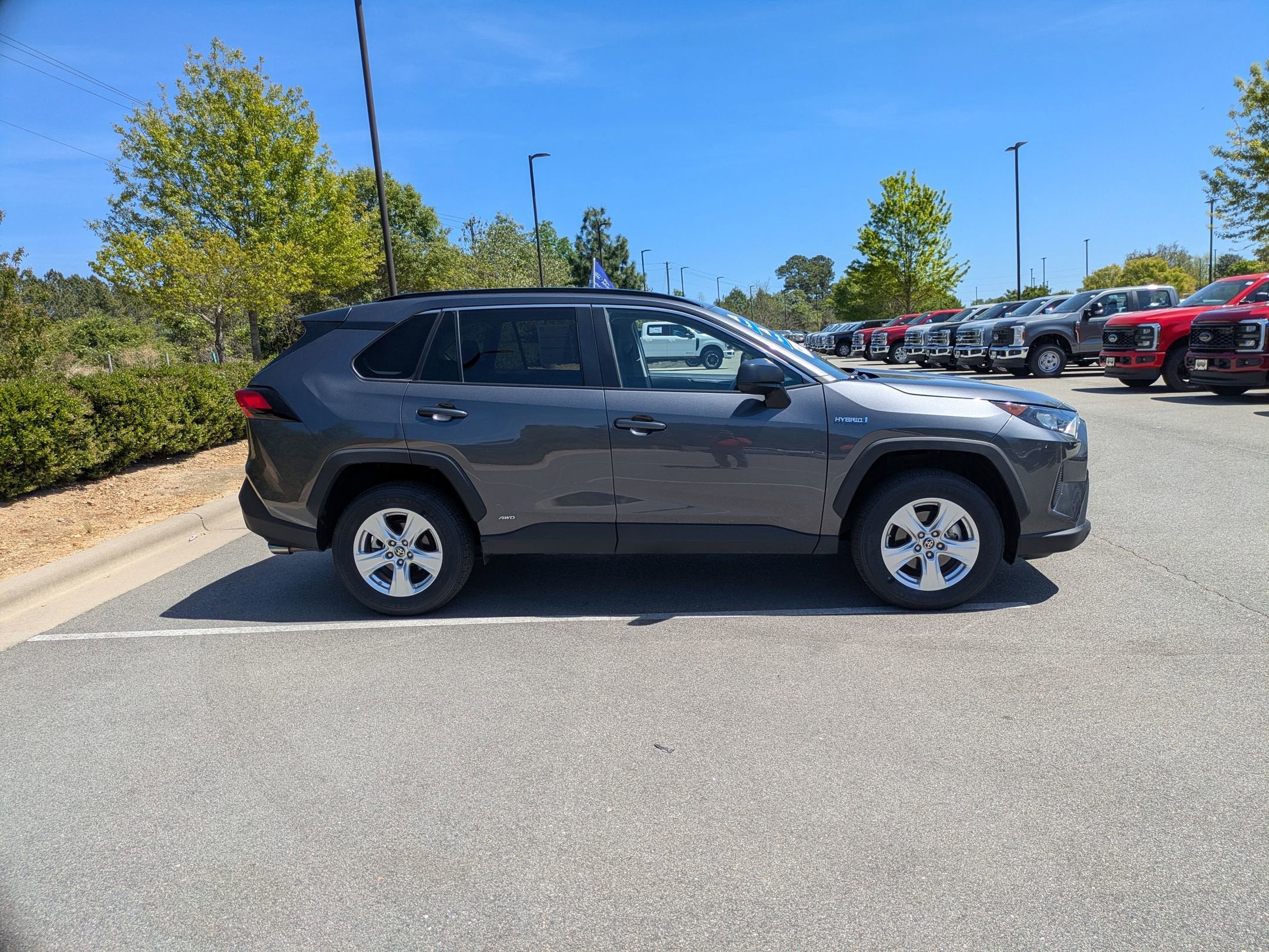 2021 Toyota RAV4 Hybrid LE