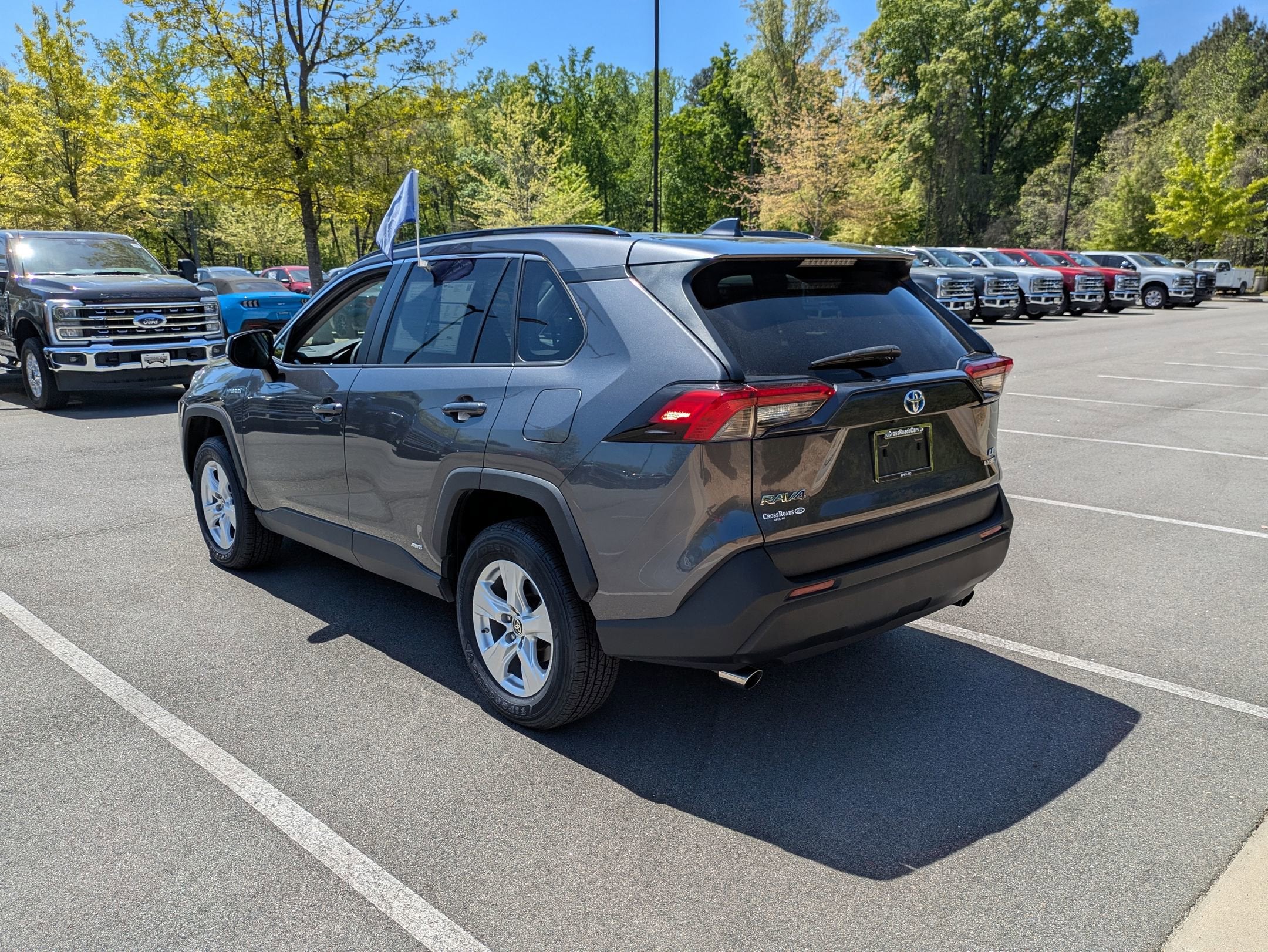 2021 Toyota RAV4 Hybrid LE