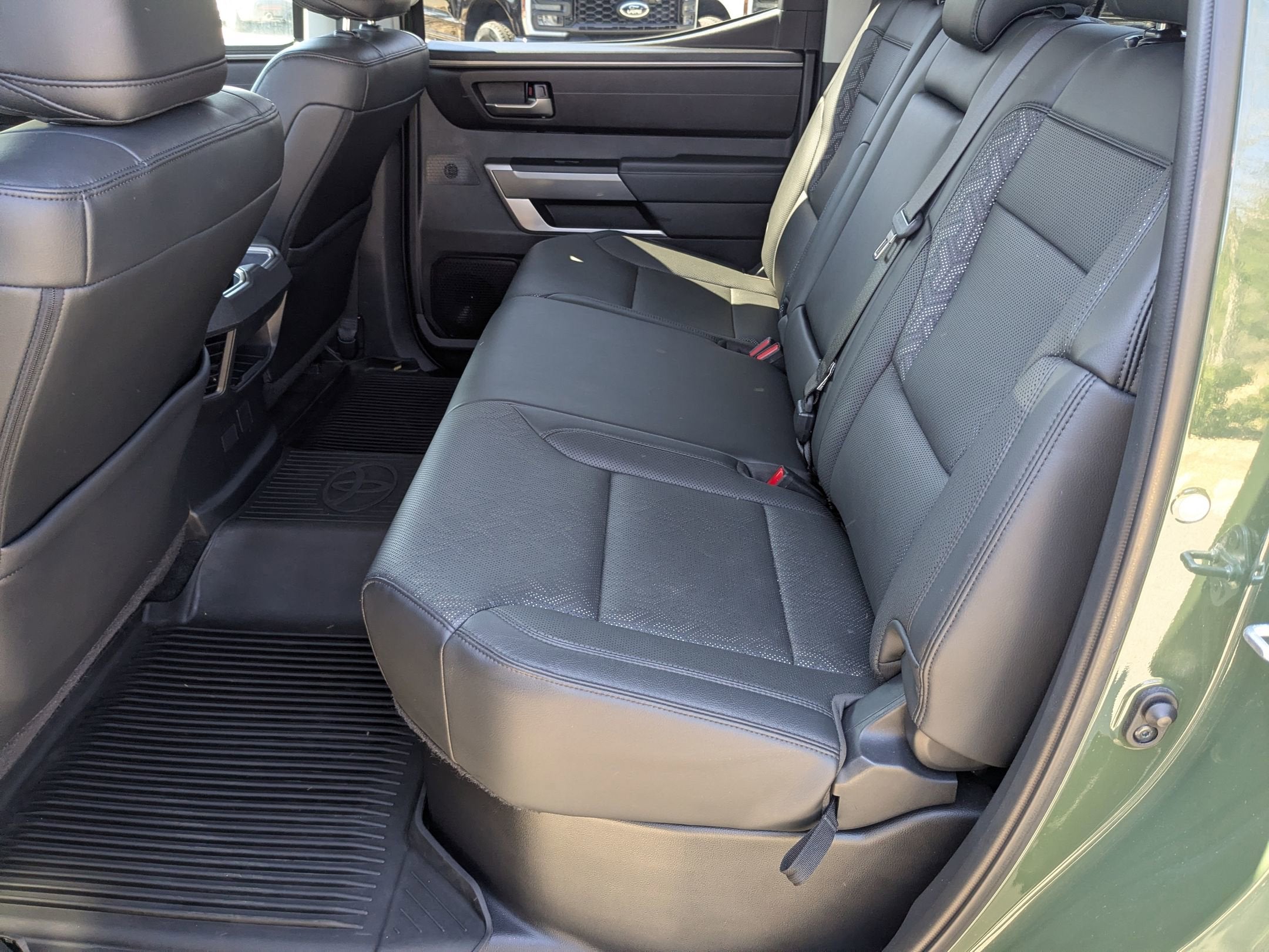 2023 Toyota Tundra 4WD SR5