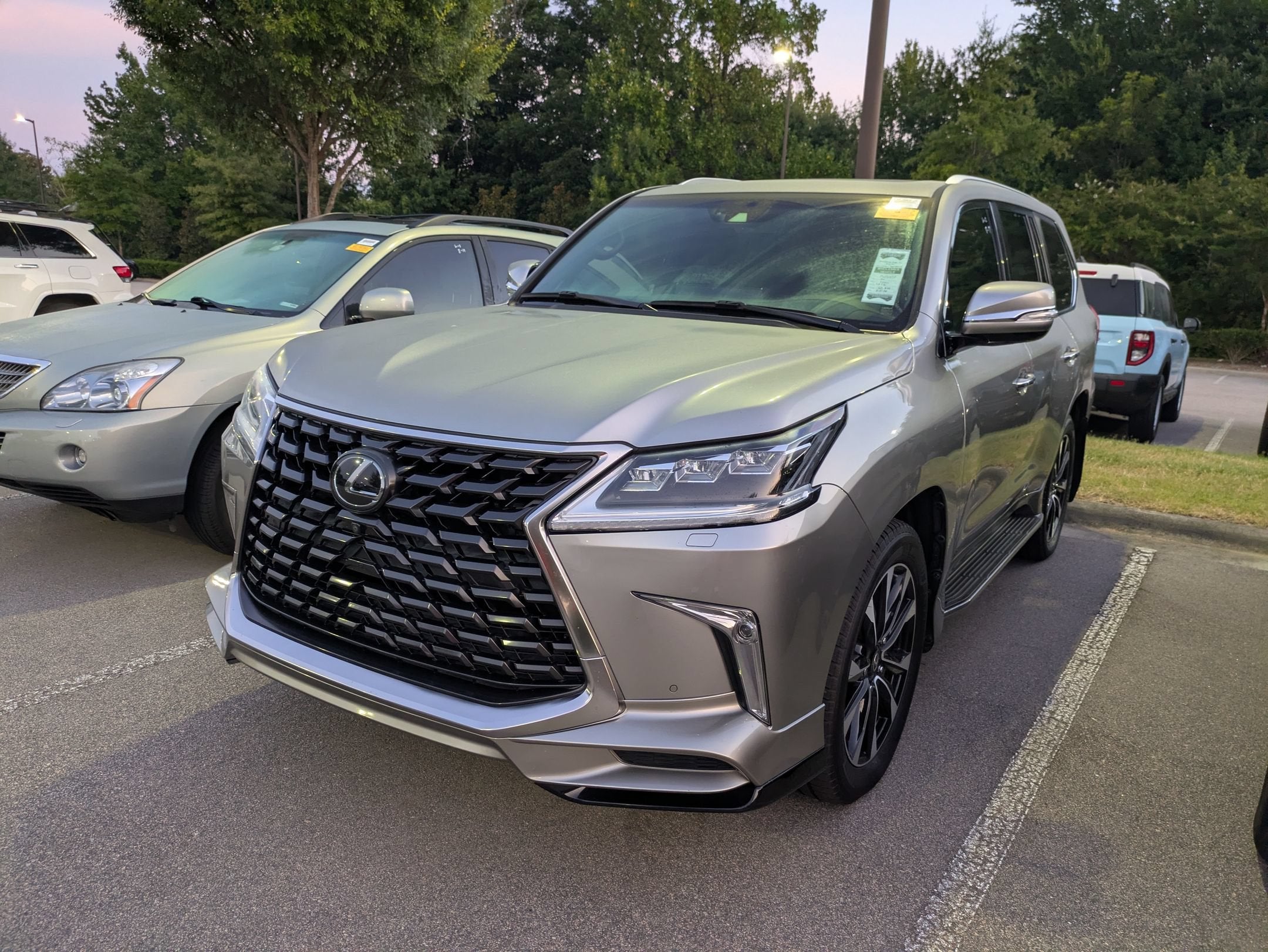 2021 Lexus LX LX 570