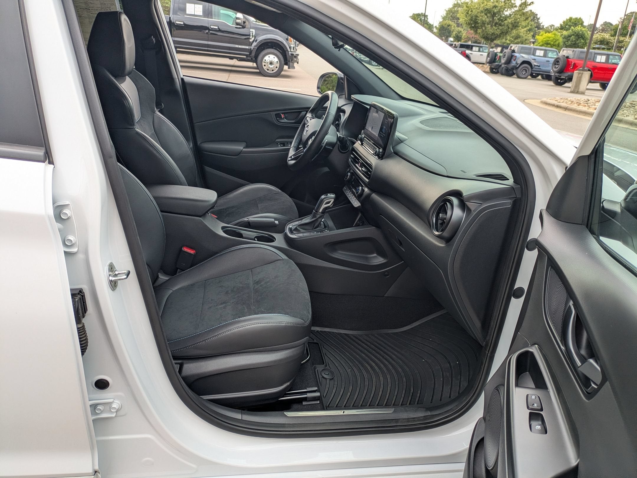 2023 Hyundai Kona N Base