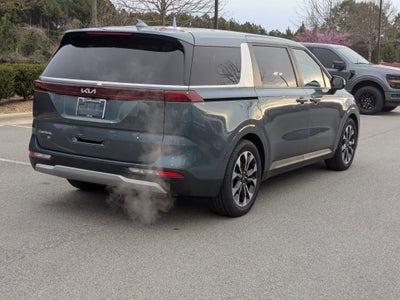 2024 Kia Carnival EX