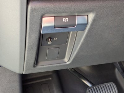 2024 Land Rover Defender X-Dynamic SE