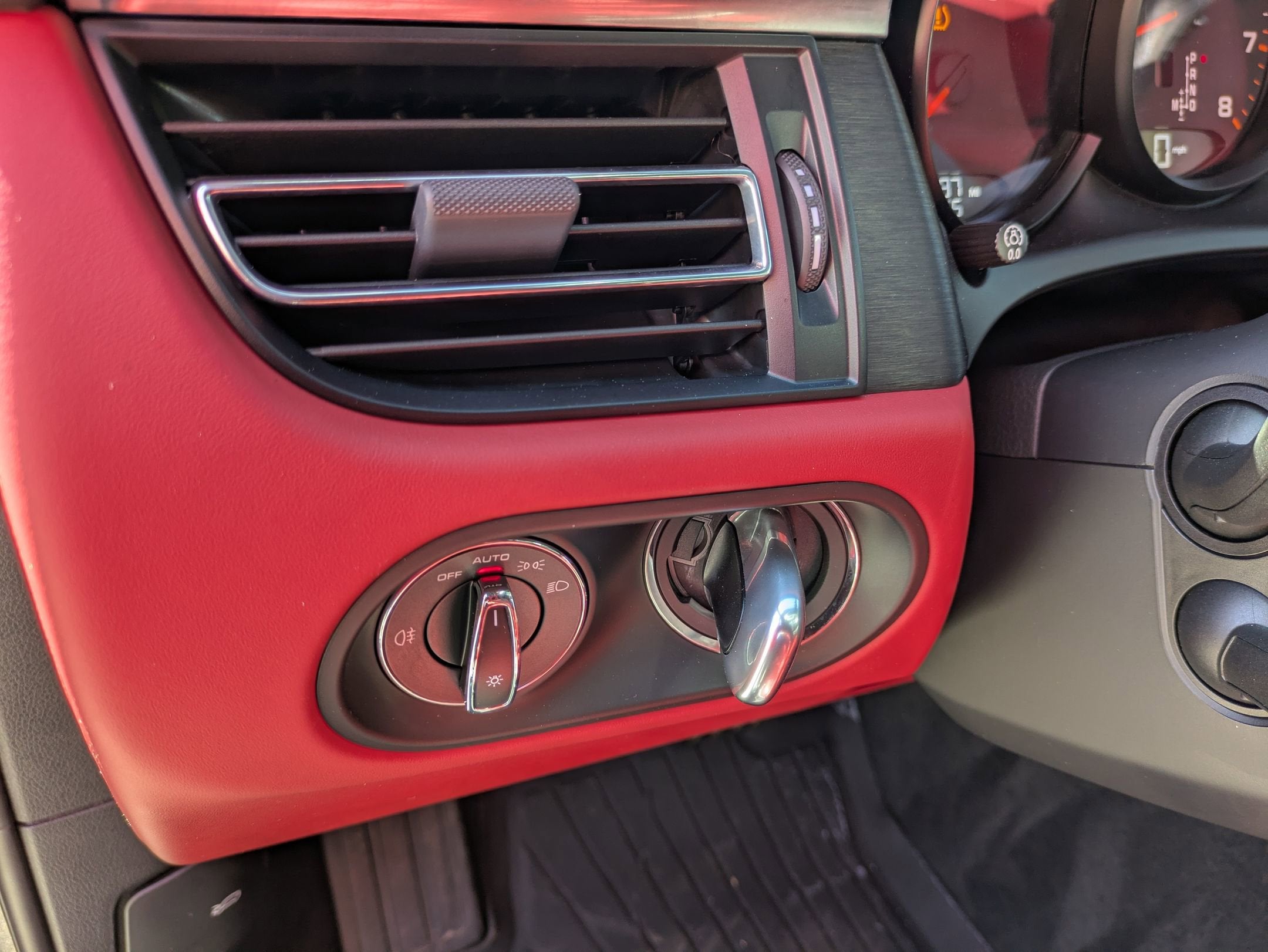 2021 Porsche Macan GTS