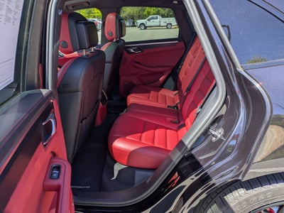 2021 Porsche Macan GTS