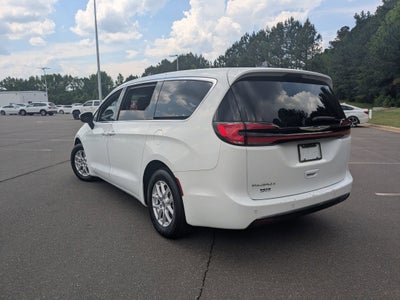 2023 Chrysler Pacifica Touring
