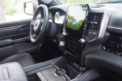 2025 RAM 1500 Limited