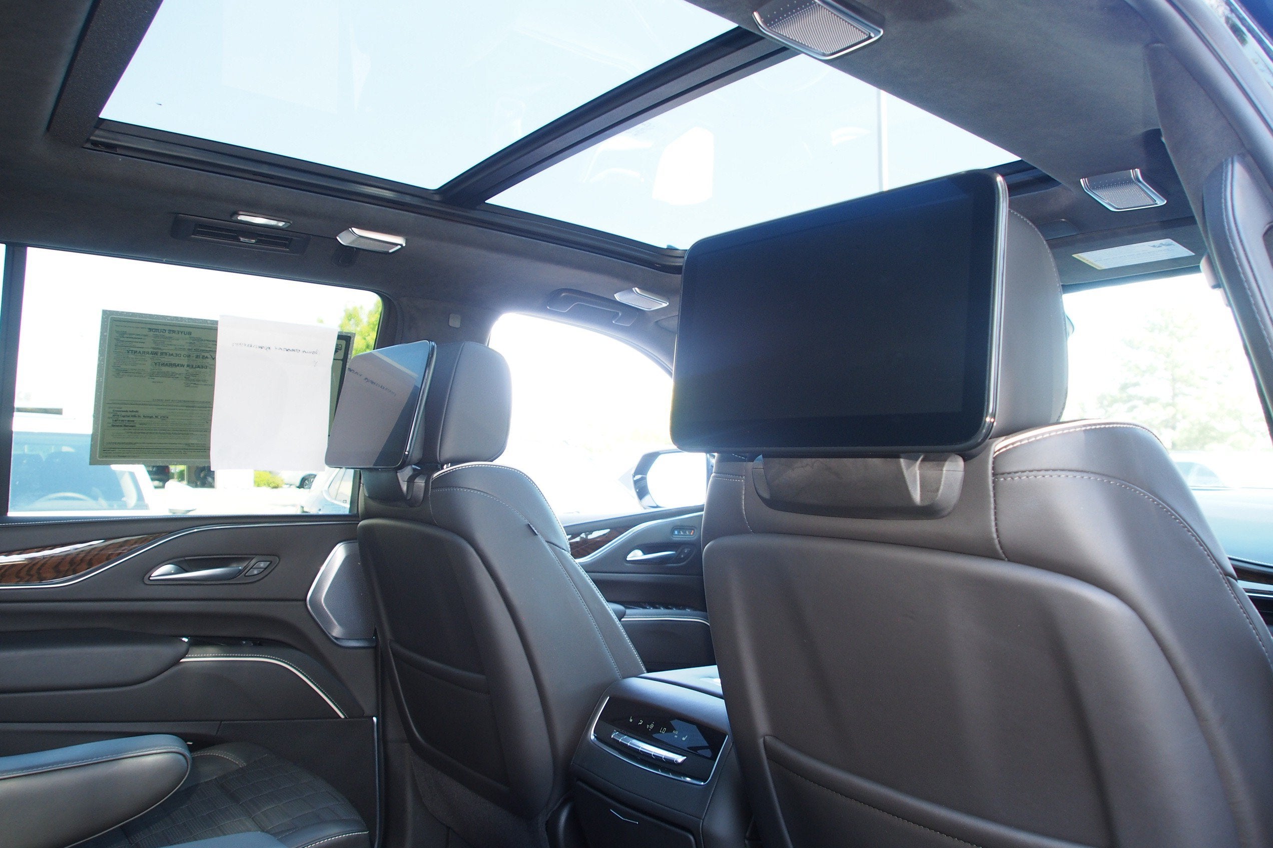 2024 Cadillac Escalade 4WD Sport Platinum