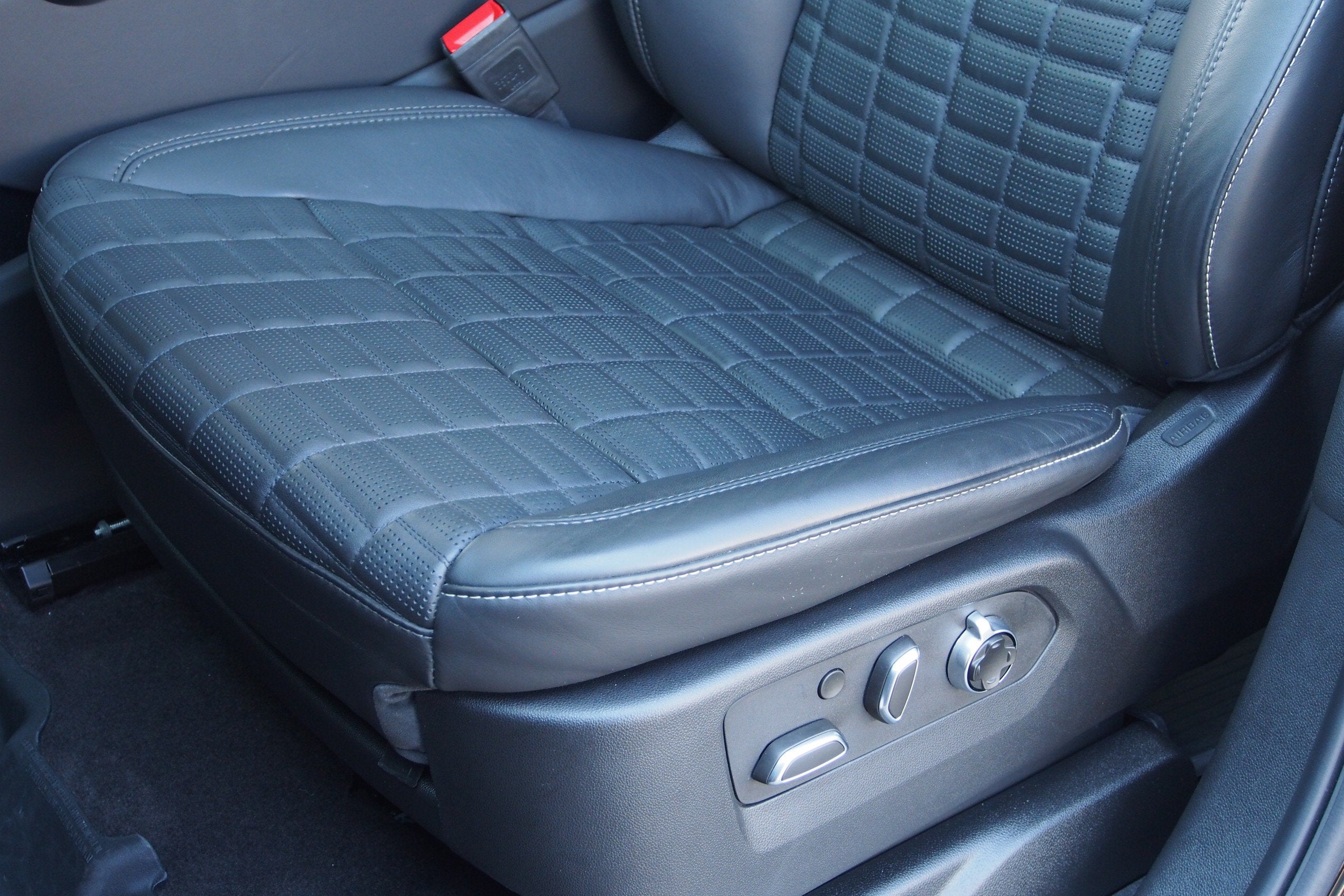 2024 Cadillac Escalade 4WD Sport Platinum