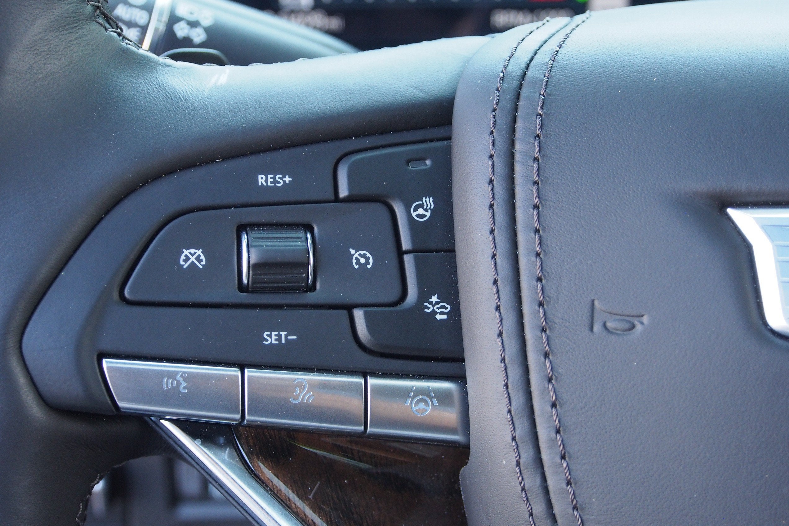 2024 Cadillac Escalade 4WD Sport Platinum