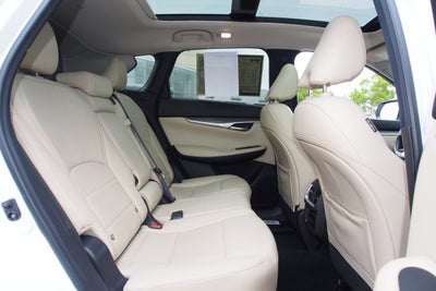 2022 INFINITI QX50 LUXE