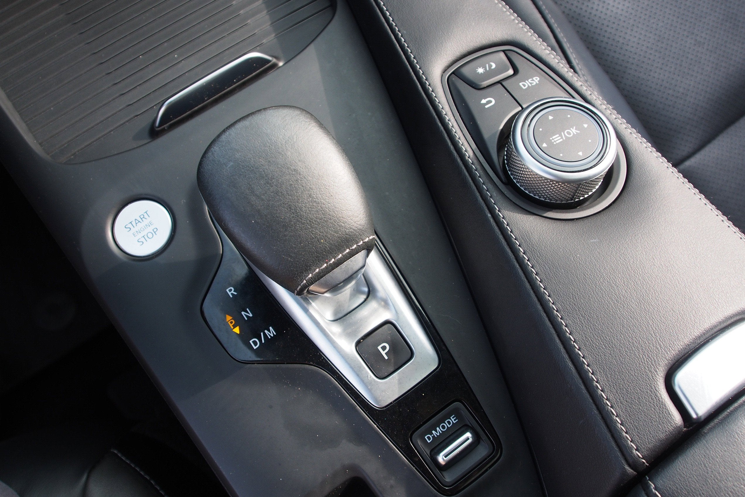 2023 INFINITI QX55 LUXE