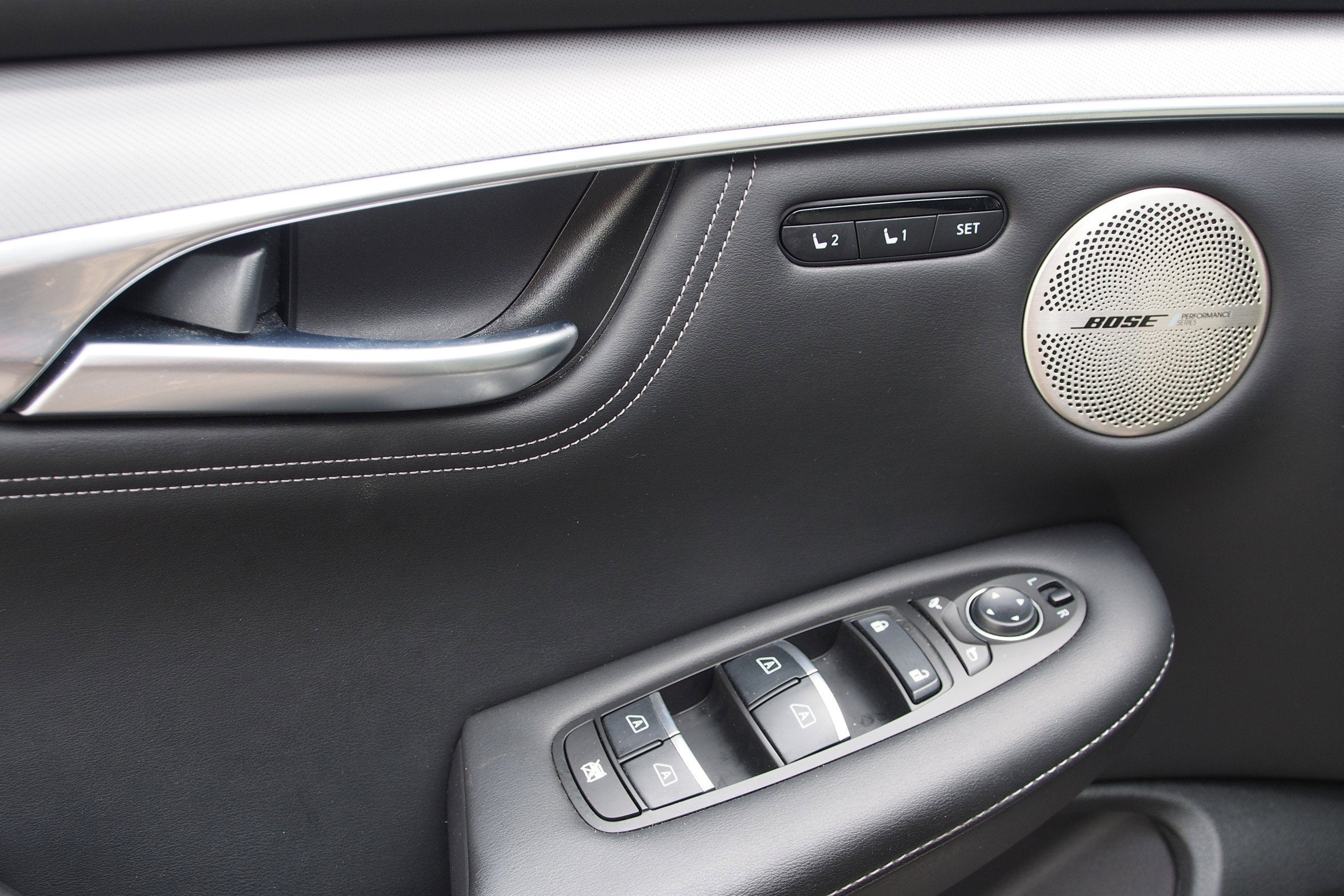 2023 INFINITI QX55 ESSENTIAL