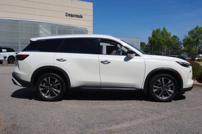 2025 INFINITI QX60 LUXE