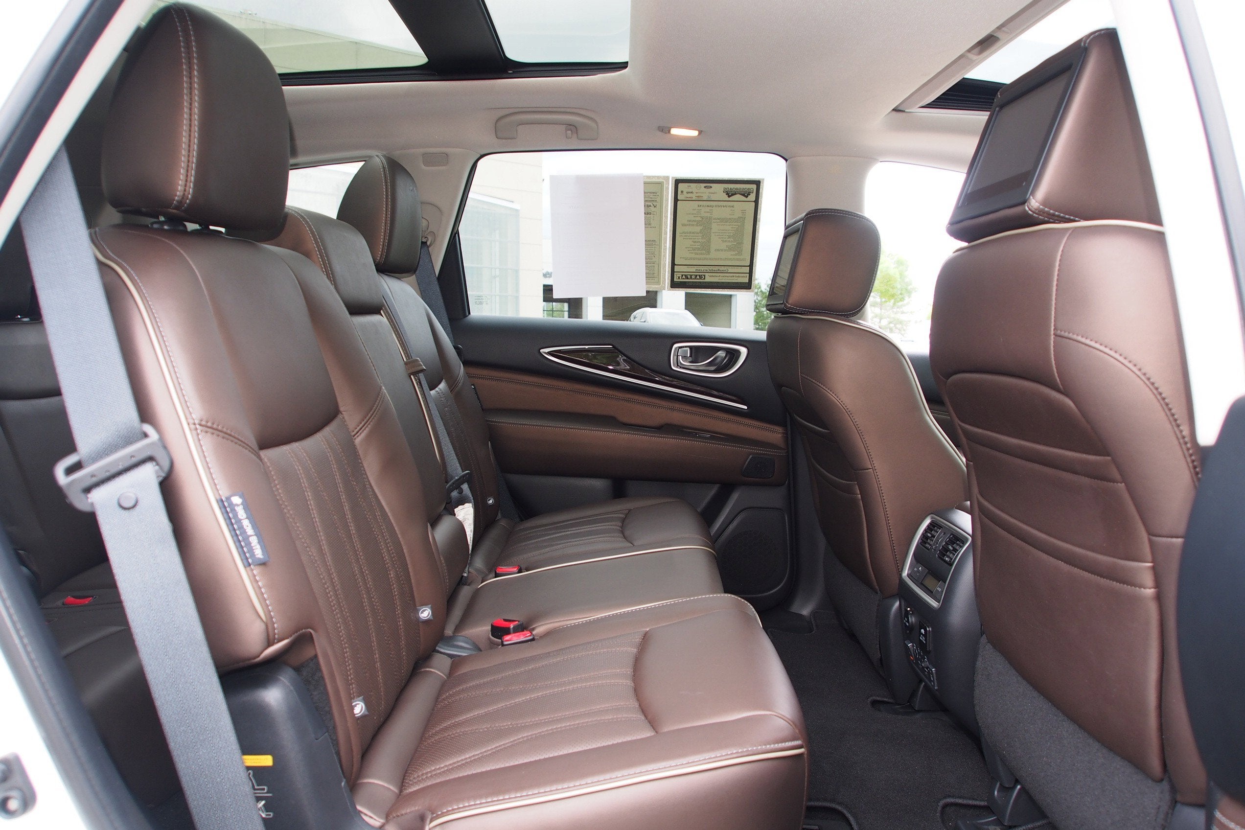 2019 INFINITI QX60 LUXE