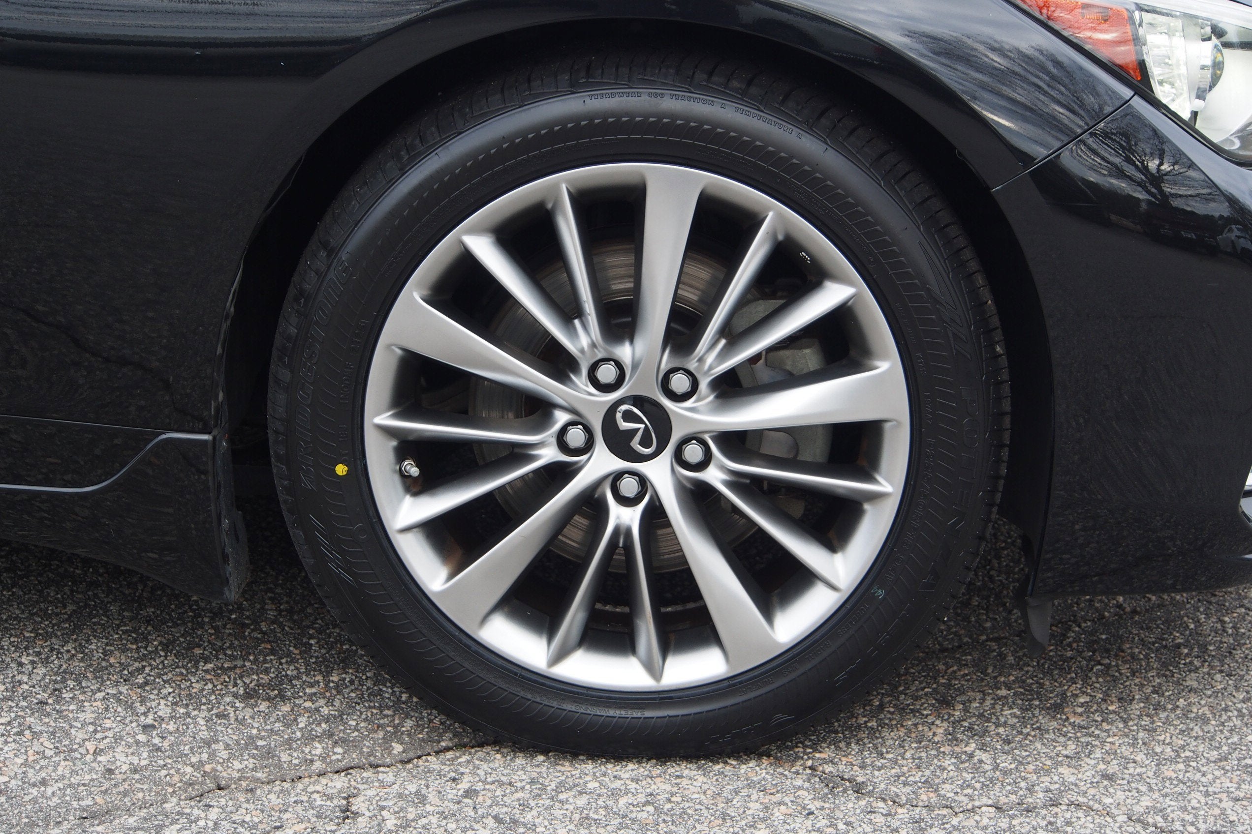 2022 INFINITI Q50 LUXE