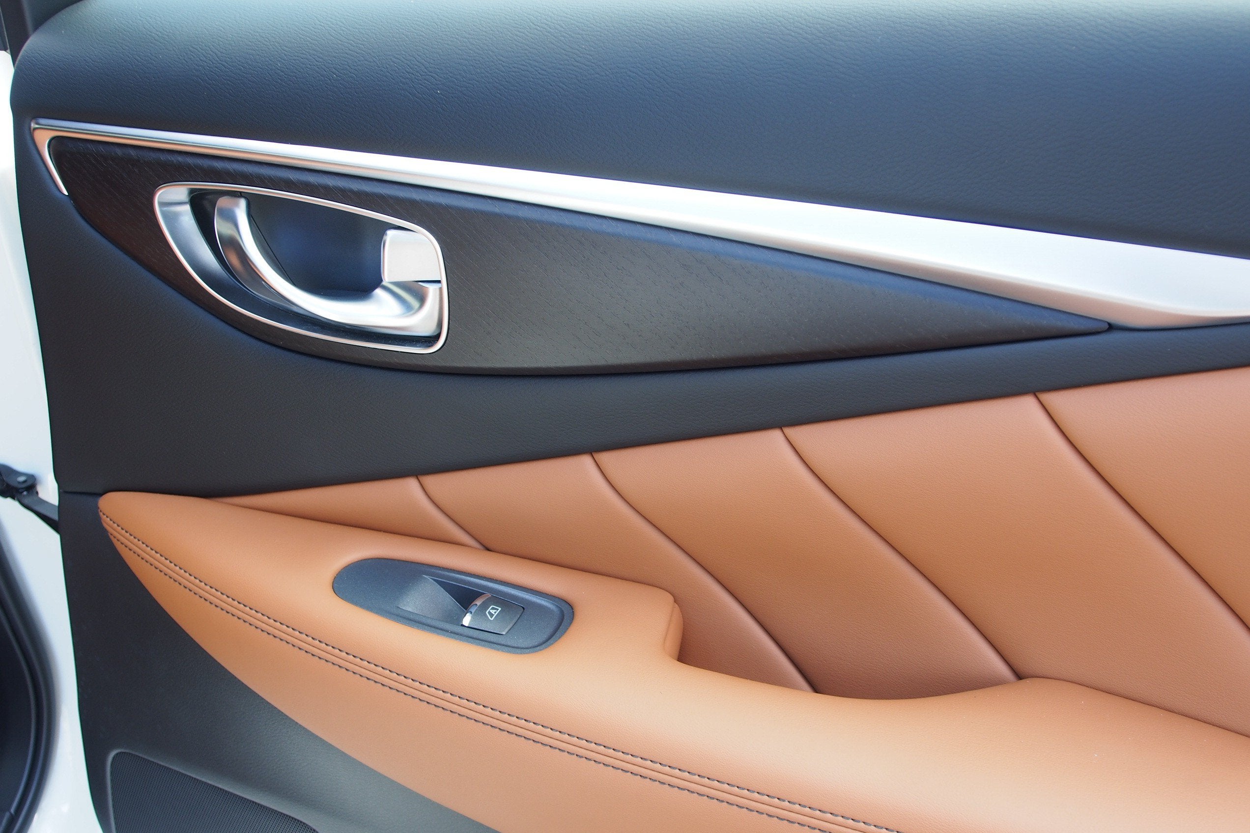 2024 INFINITI Q50 SENSORY