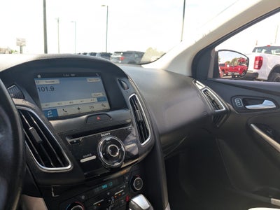 2017 Ford Focus Titanium