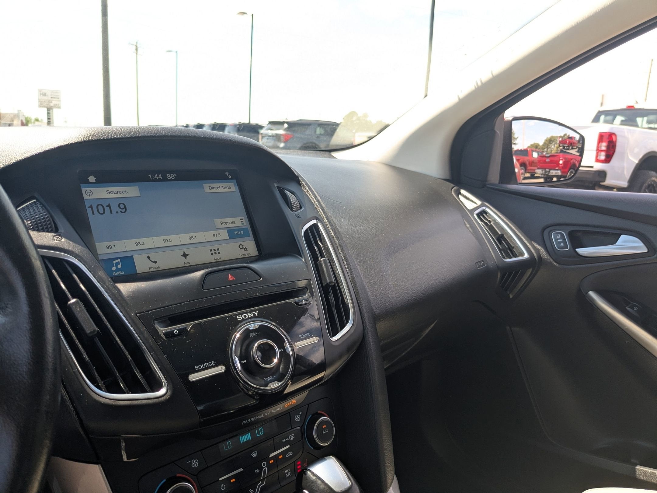 2017 Ford Focus Titanium