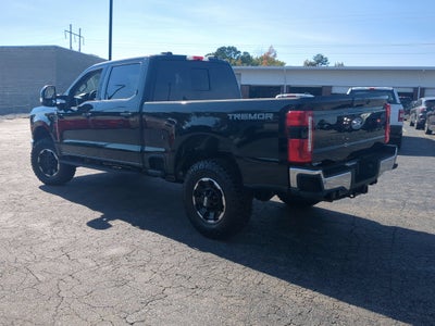 2027 Ford Super Duty F-350 SRW XLT