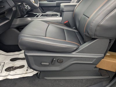 2026 Ford Super Duty F-350 DRW LARIAT