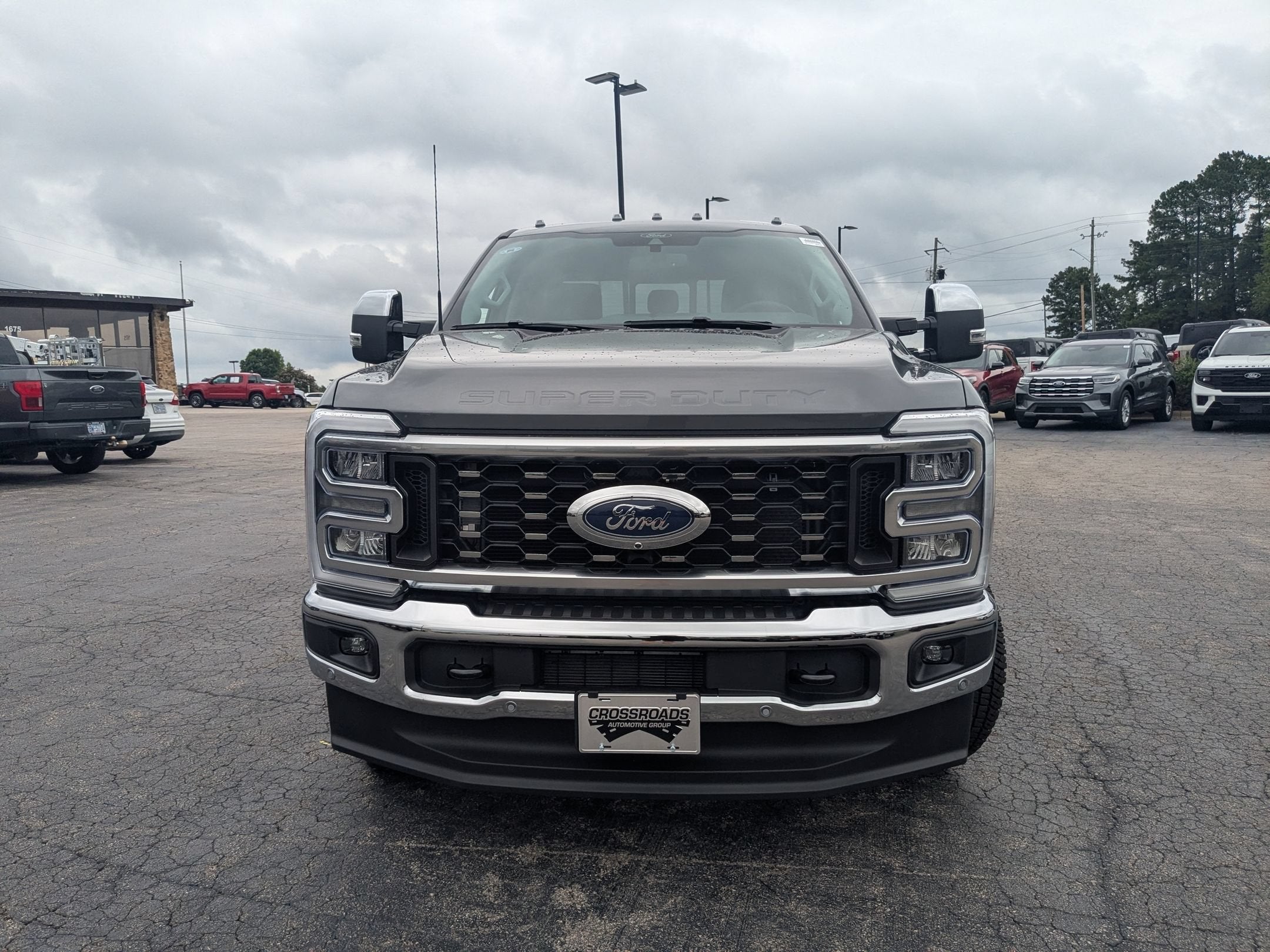 2026 Ford Super Duty F-350 DRW LARIAT