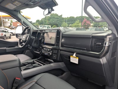2026 Ford Super Duty F-350 DRW LARIAT