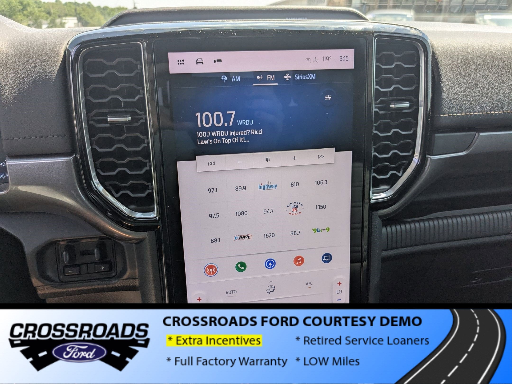 2025 Ford Ranger LARIAT - Crossroads Courtesy Demo