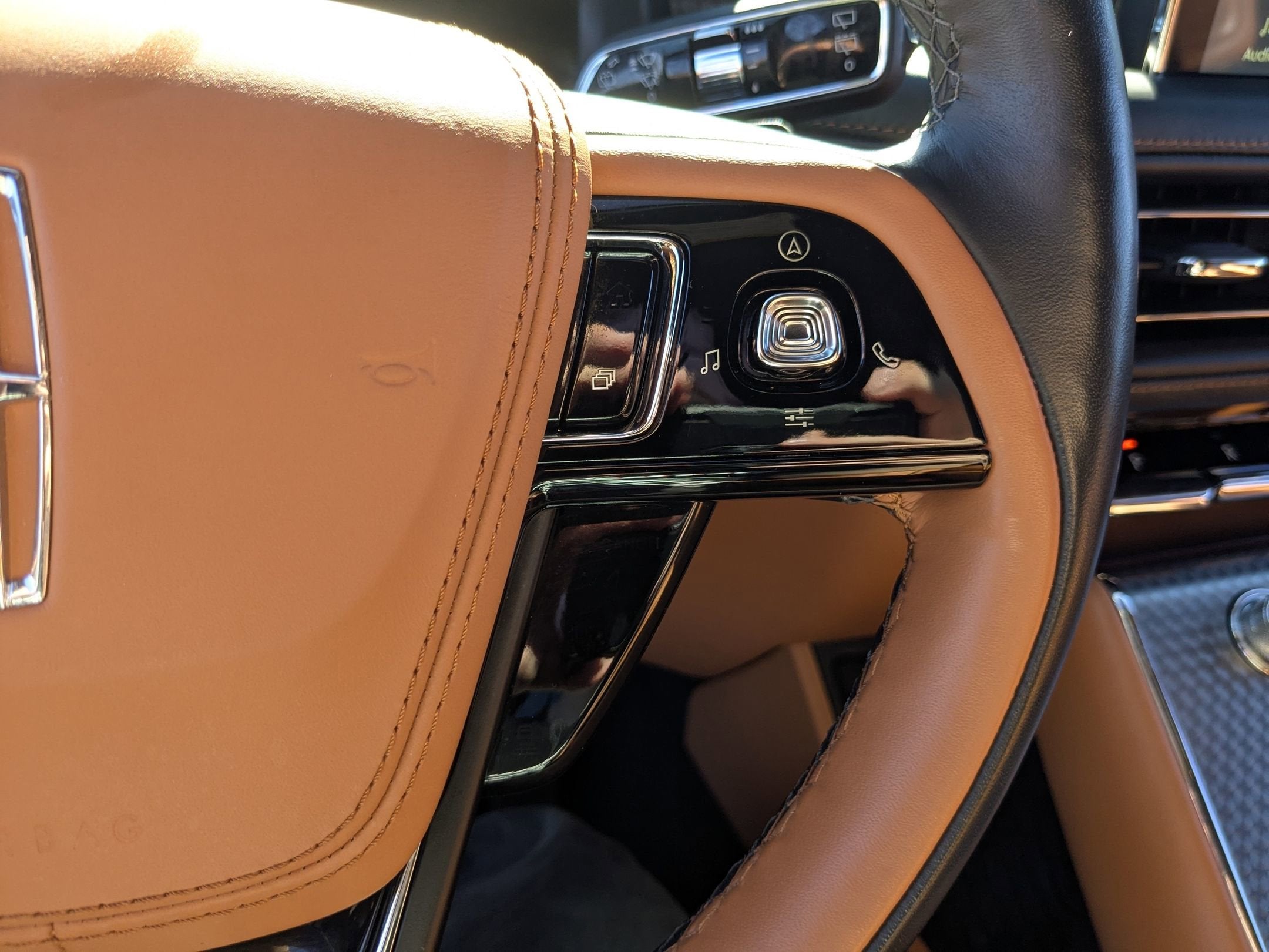 2022 Lincoln Aviator Black Label