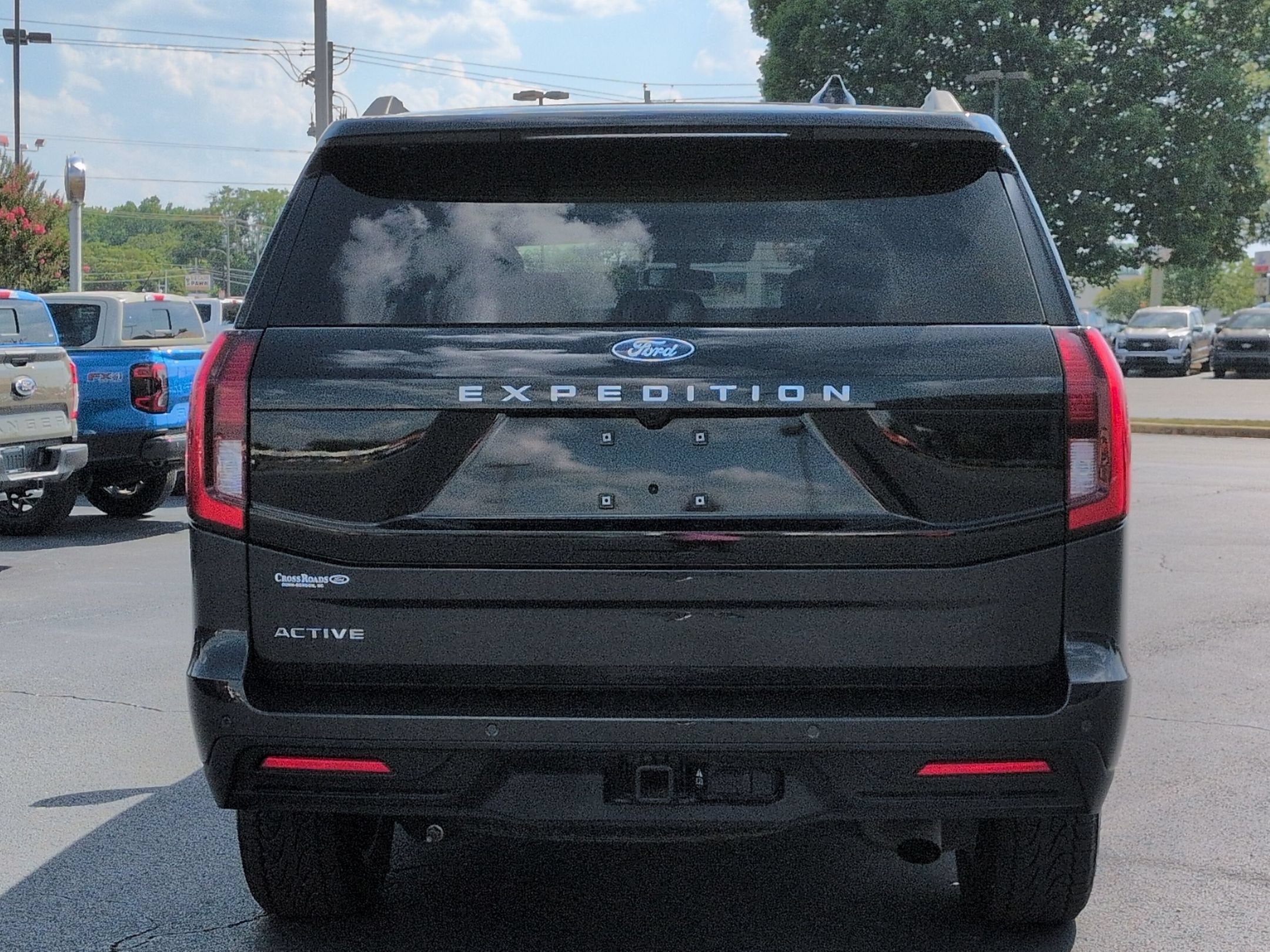 2025 Ford Expedition Active