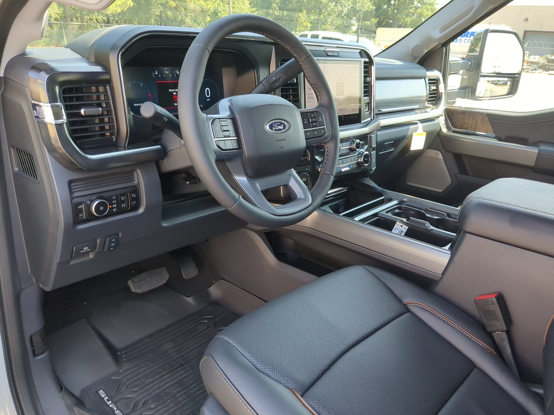 2026 Ford Super Duty F-350 SRW LARIAT