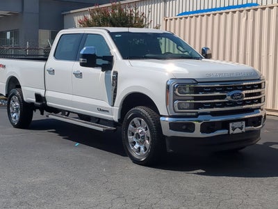 2026 Ford Super Duty F-350 SRW LARIAT