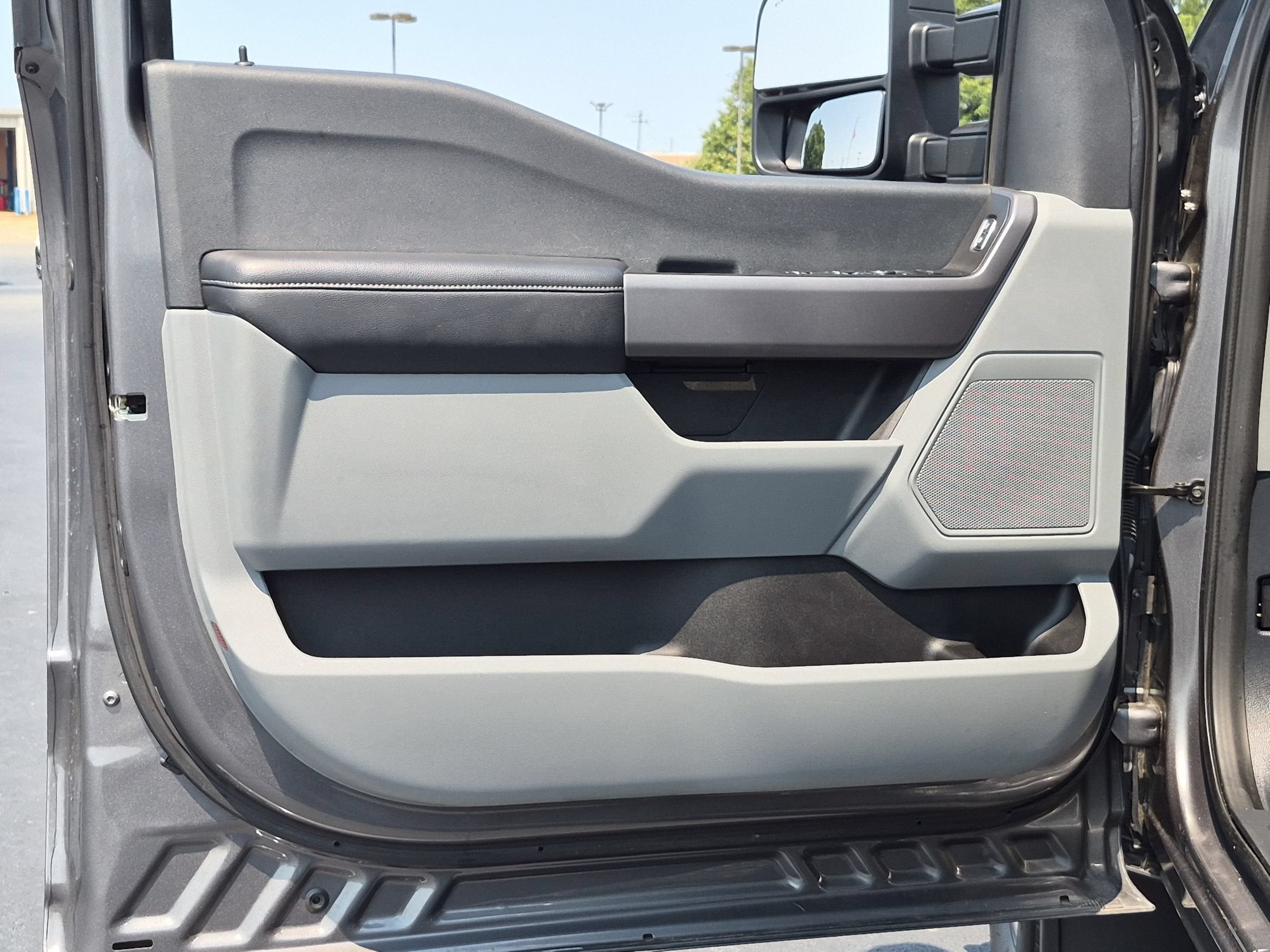 2025 Ford Super Duty F-350 DRW XLT