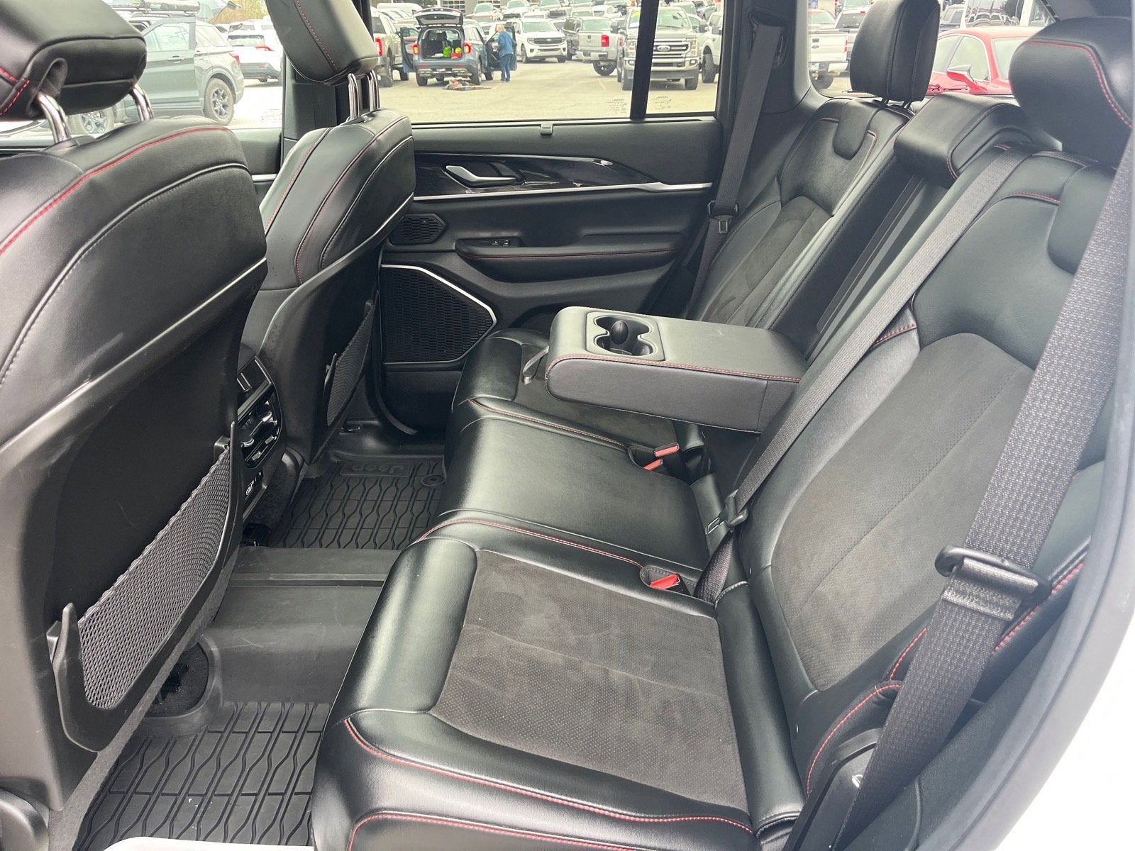 2022 Jeep Grand Cherokee Trailhawk