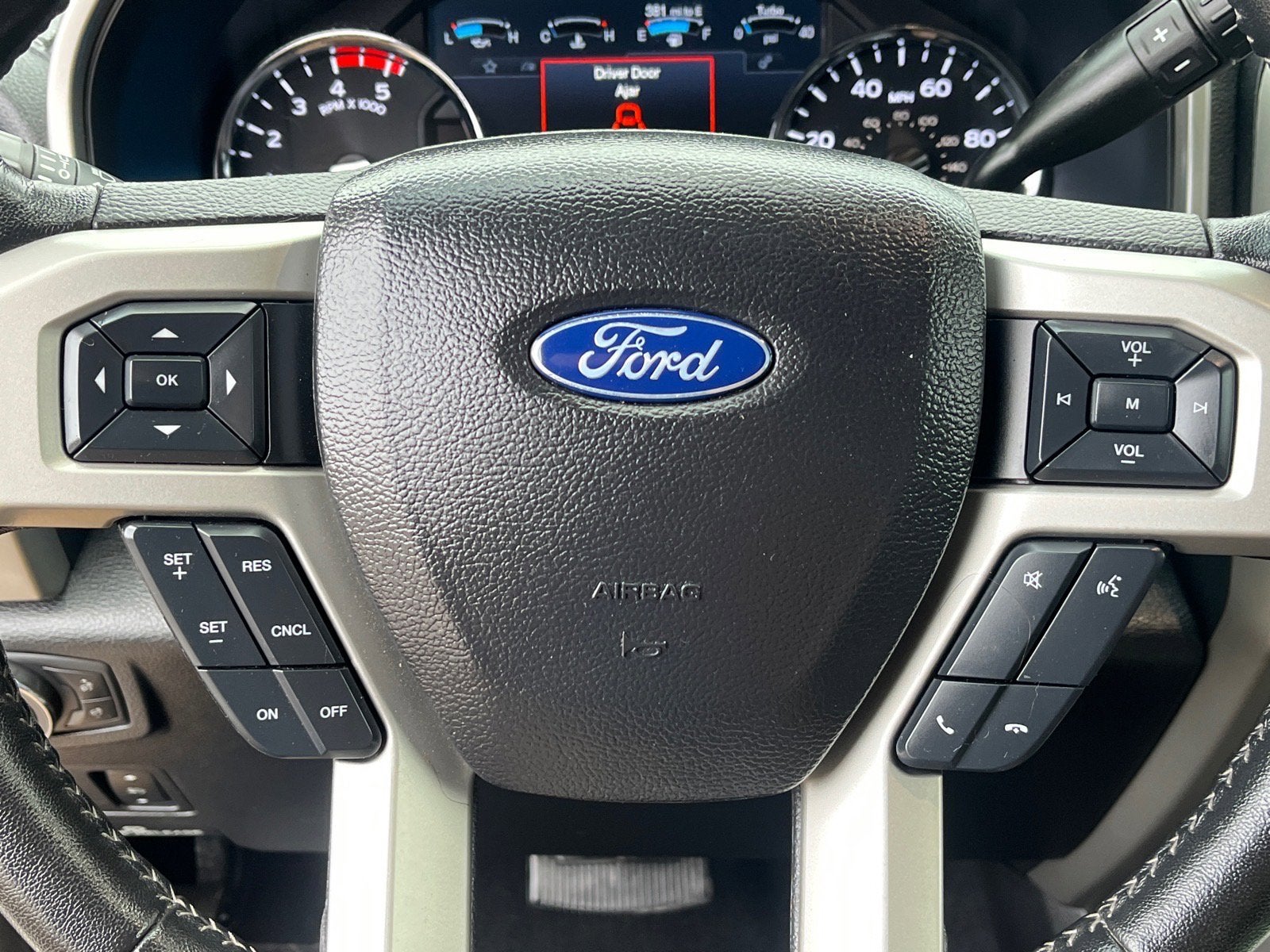 2019 Ford Super Duty F-250 SRW LARIAT